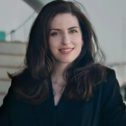 Ayline, your private Balthazar charter advisor