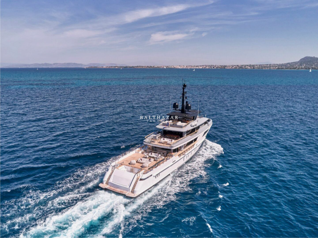 San Lorenzo 155ft_Page_02_Image_0001