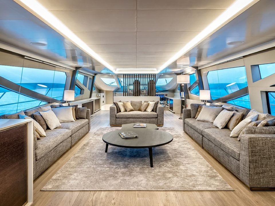 13yacht.-dolce-vita-105ft