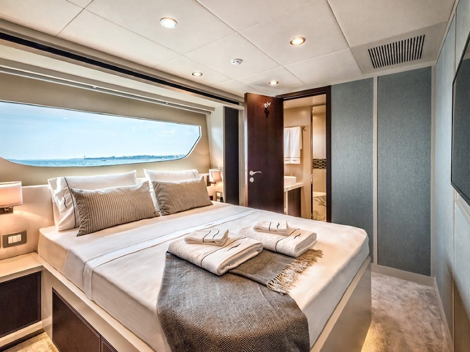 19yacht.-dolce-vita-105ft