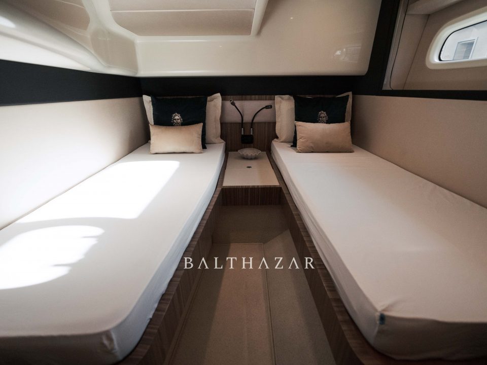 Azimut-43-22