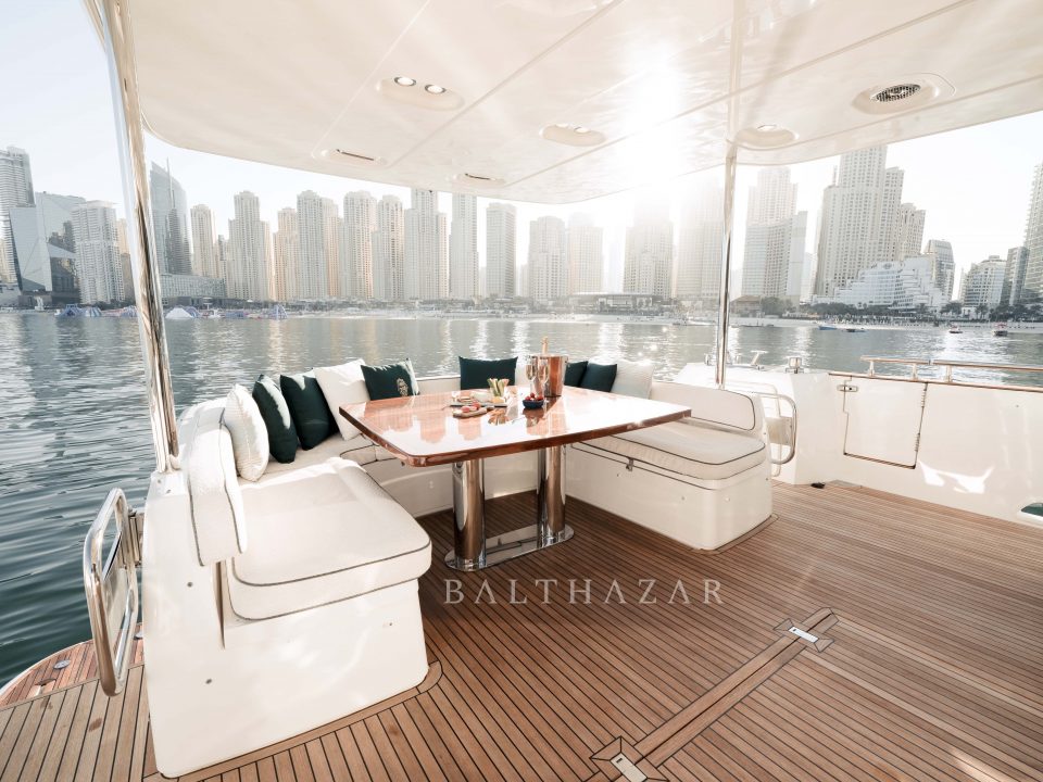 Azimut-M6-29