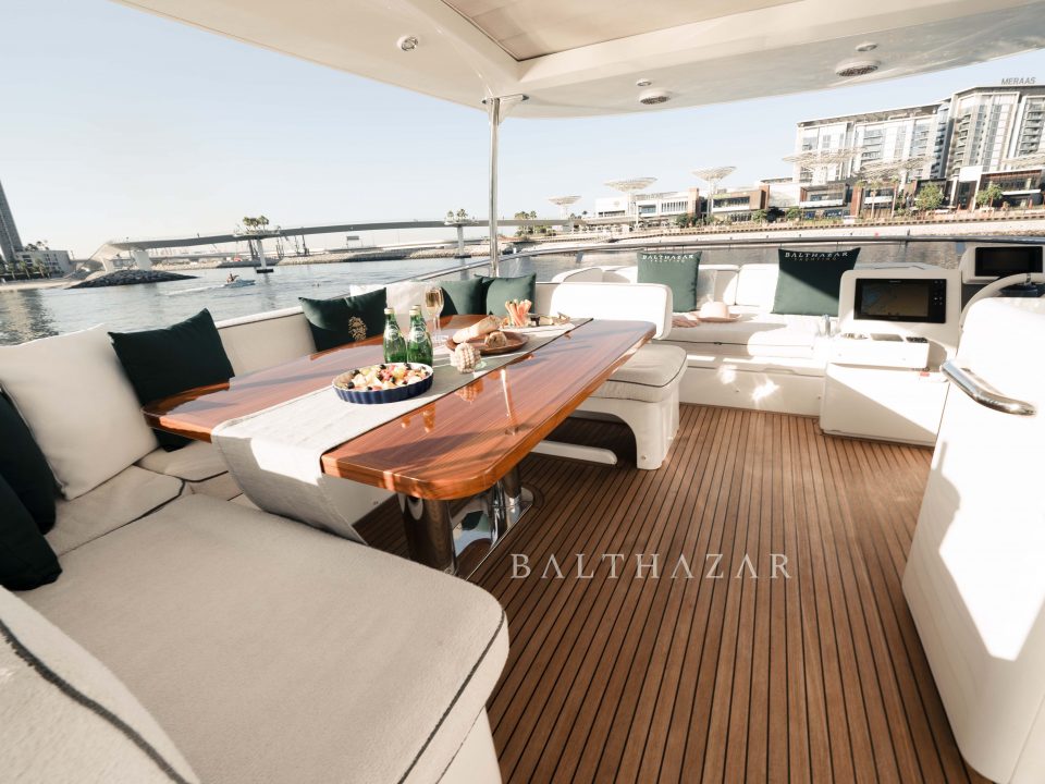 Azimut-M6-30