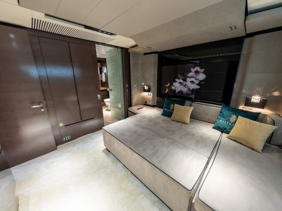 Peri125DXB00035