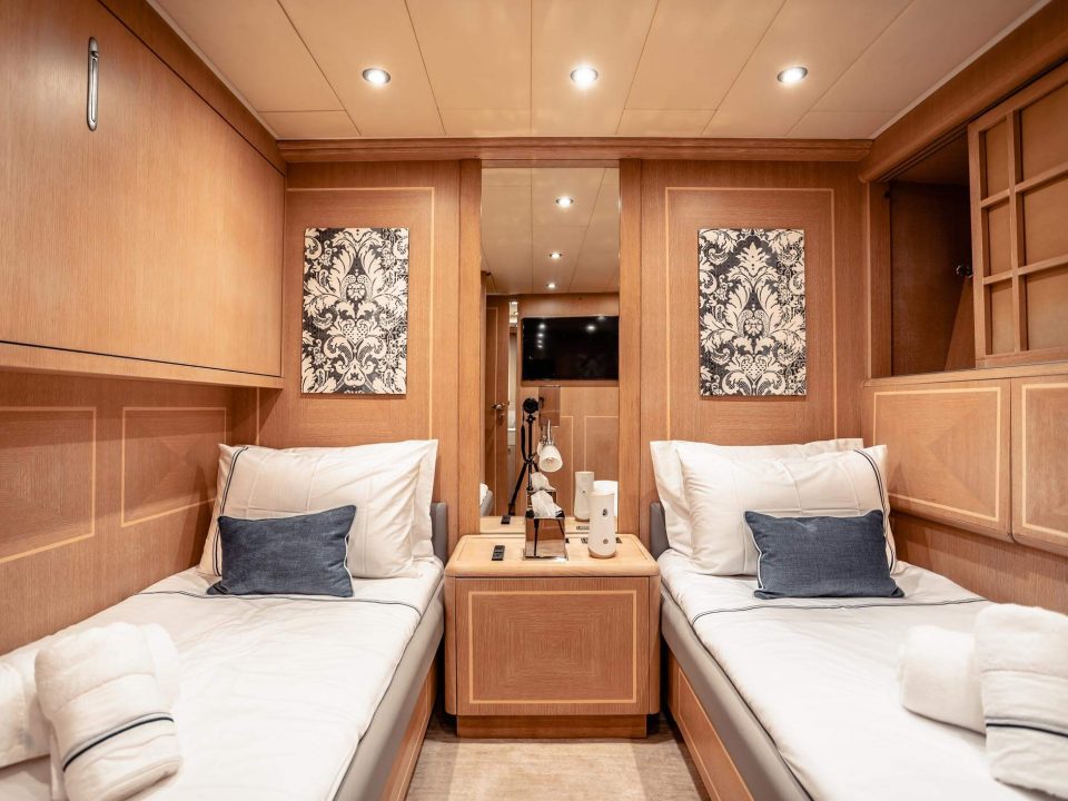 Dubai Yacht Rentals