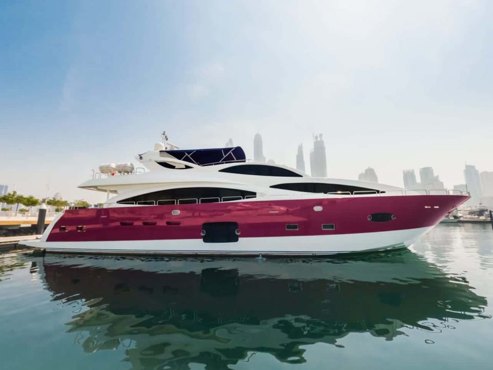 yacht-charter-contessa-115ft3