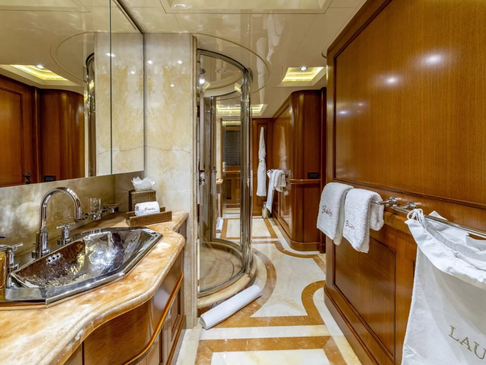 yacht-crn-142ft-updated21