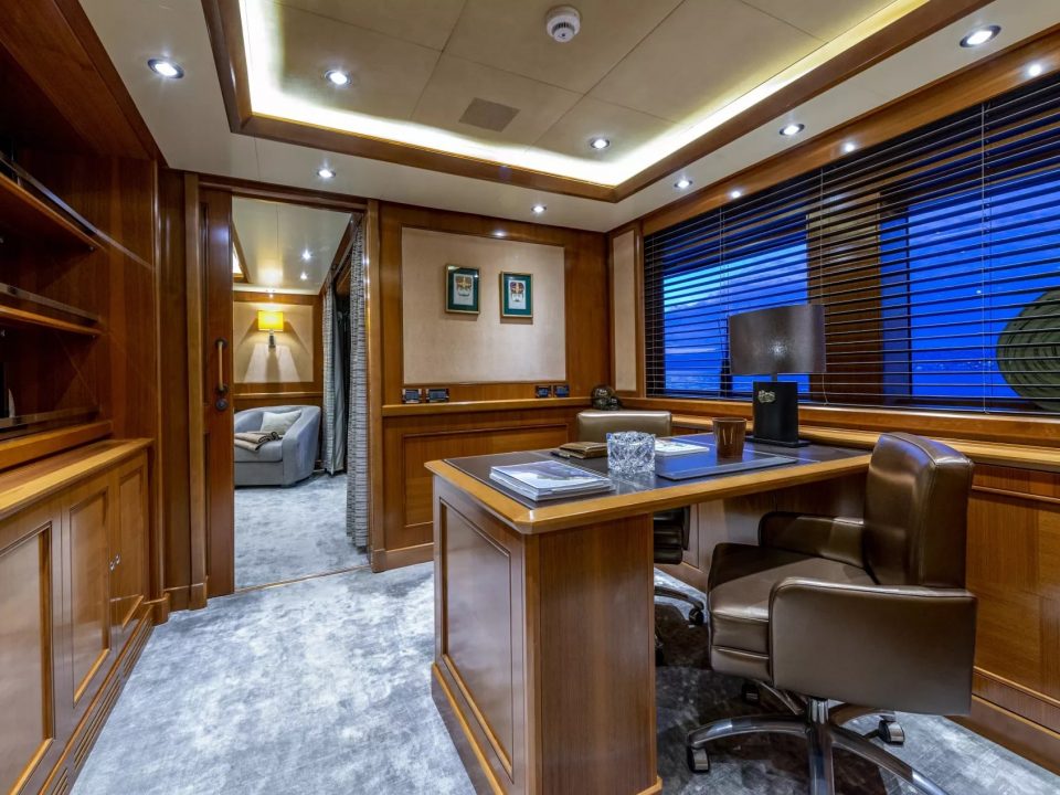 yacht-crn-142ft-updated23