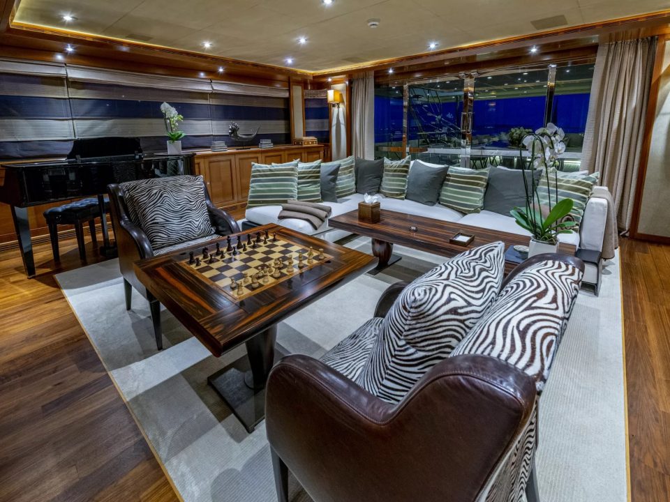 yacht-crn-142ft-updated34