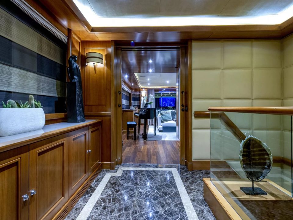 yacht-crn-142ft-updated36