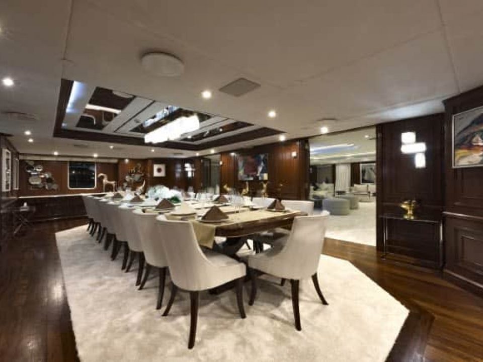 yacht-yacht-charter-chakra-282ft26
