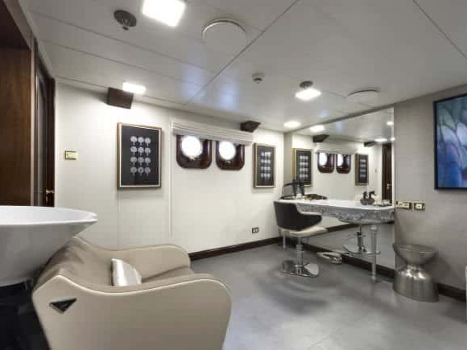 yacht-yacht-charter-chakra-282ft39