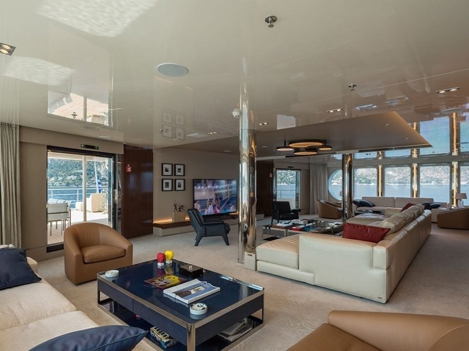 yacht-yacht-charter-serenity-236ft30